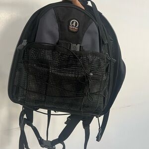 Tamrac Adventure 74 (Model 5374) camera backpack black & gray